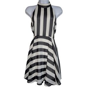 Forever 21 Teens Medium Black White Fit Flare Halter Top Summer Dress
